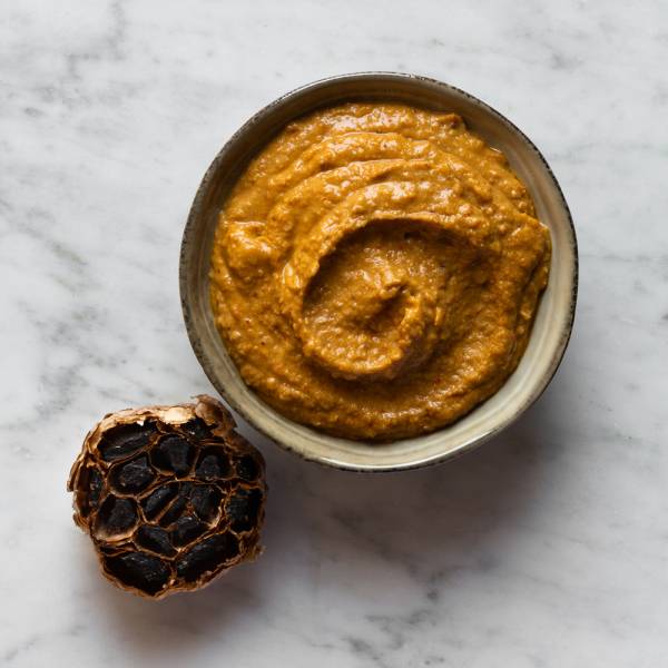 Black Garlic & Smoked Béarn Pepper Hummus – 130g - Domaine Terra