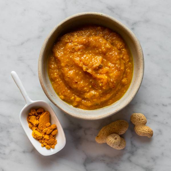 Tartinable butternut Domaine Terra servi avec du pain