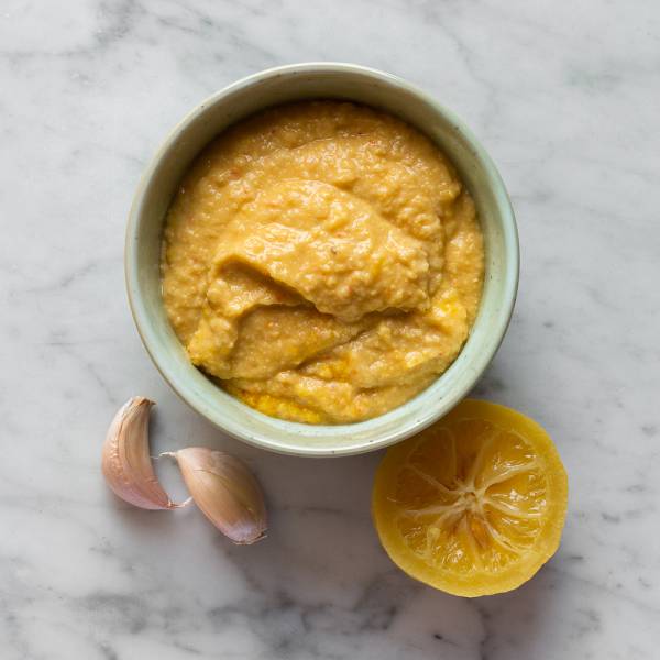 Garlic & Preserved Lemon Hummus – 130g - Domaine Terra